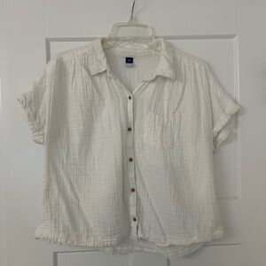 Old Navy White Short-Sleeve Gauze Button-Down Shirt